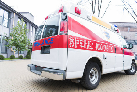 跨市重庆市黔江区120长短途救护车出租转运护送服务哪家好？评测告诉你！