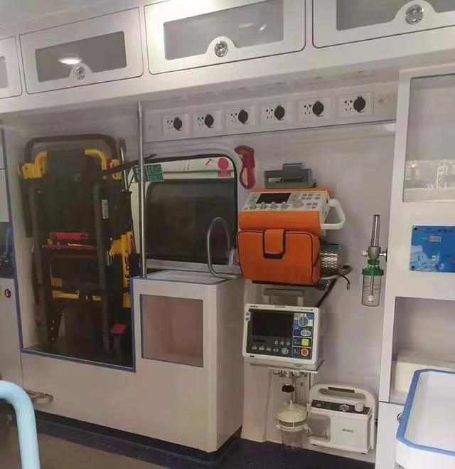 江津区出院转运救护车联系电话：安全护送，快速响应，让您无忧回家
