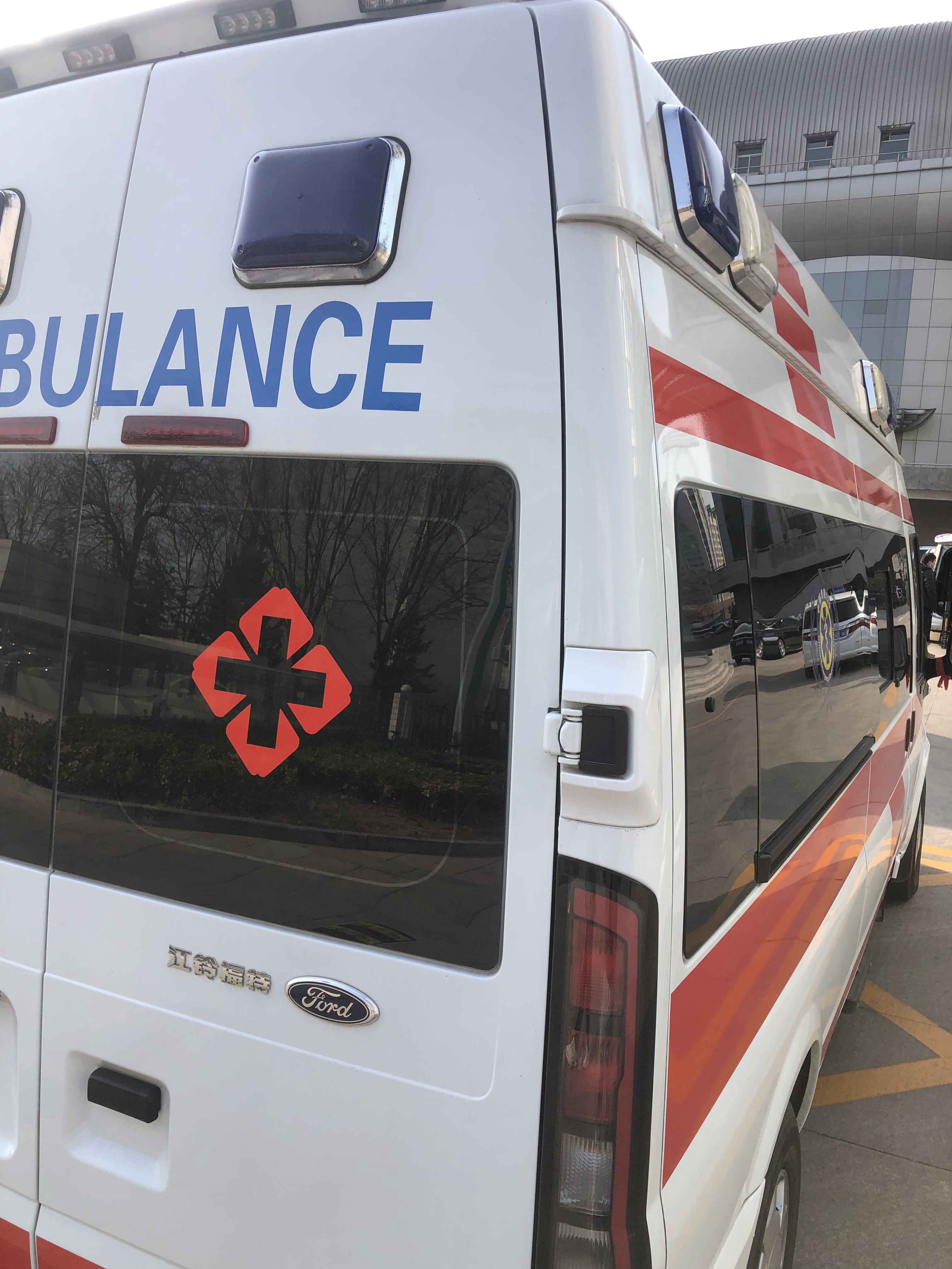 为赛事护航，活动保障救护车出租租赁，保障安全无忧
