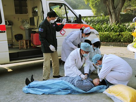安全转运不再难！揭秘救护车跨省转院租赁公司选择攻略